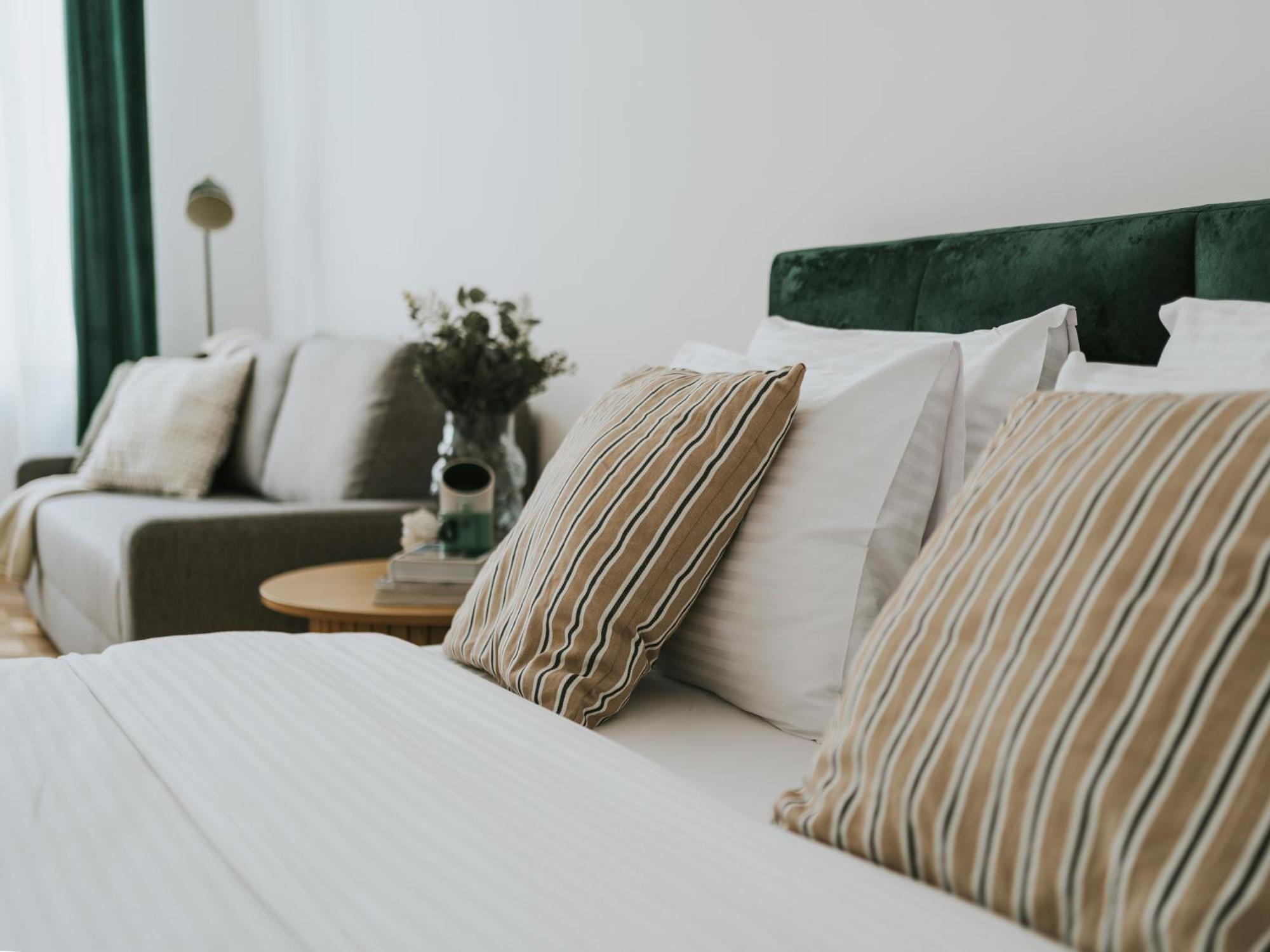 S18 Apartments Краков Экстерьер фото